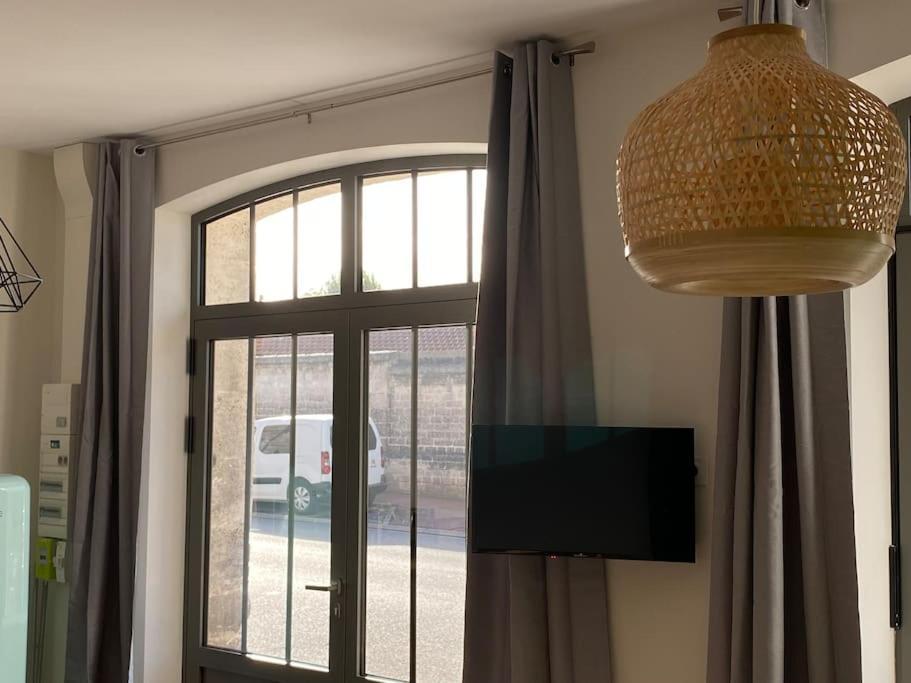 Appartement Centre-Ville * Rdc * Clim * Wifi * Haut De Gamme * Angoulême Екстериор снимка
